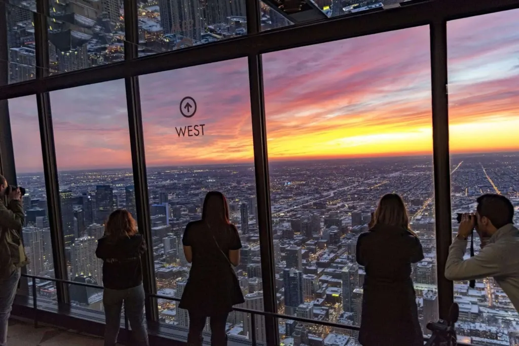 Chicago Observation Deck Rivers, Beaches & City Nights