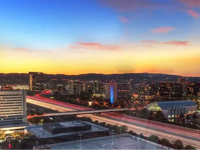 Hotels with Jacuzzi in California