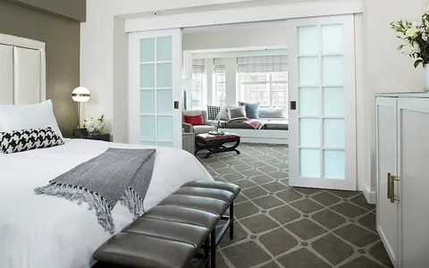 Hotel Commonwealth