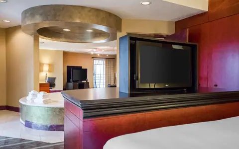 Pier 5 Hotel Baltimore