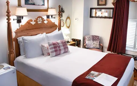 EJ Bowman House Bed and Breakfast