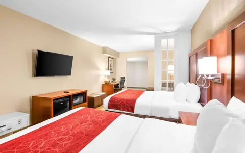 Comfort Suites Orlando Airport