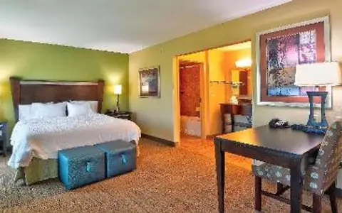 Hampton Inn & Suites Jacksonville - Beach Boulevard/Mayo Clinic Area
