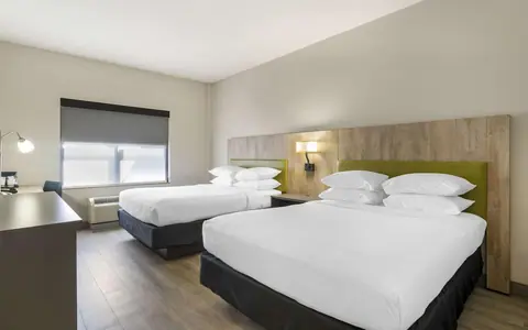Country Inn & Suites by Radisson, Tampa Airport North, FL