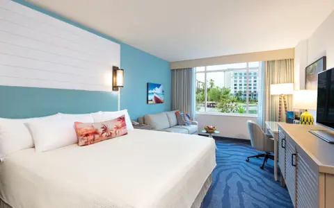 Loews Sapphire Falls Resort at Universal Orlando