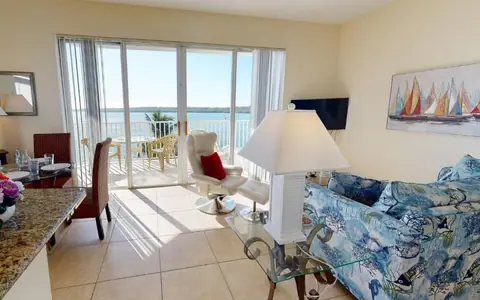 Boca Ciega Resort