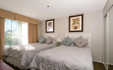 Parc Corniche Condominium Suite Hotel