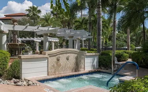 Marriott's Lakeshore Reserve