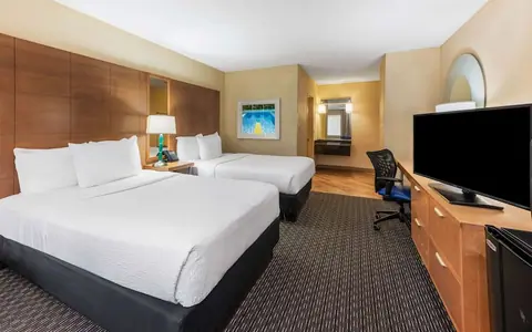 La Quinta by Wyndham Fort Lauderdale Pompano Beach