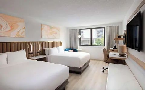 Sonesta Miami Airport