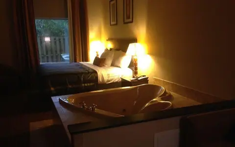 Wingate by Wyndham Athens near Downtown
