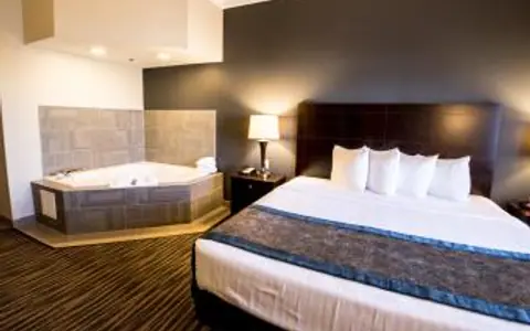 Hampton Inn & Suites Augusta West