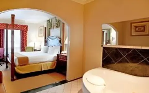 Holiday Inn Express & Suites Sumter, an IHG hotel
