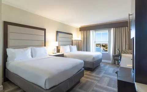 Holiday Inn Express Savannah-historic District