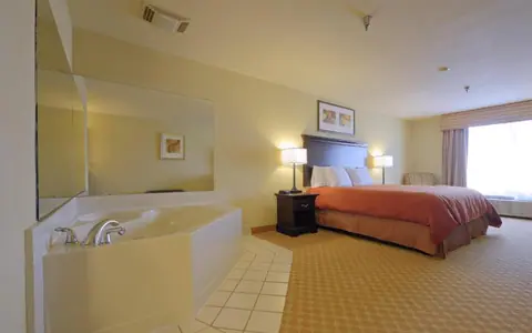Country Inn & Suites by Radisson, Savannah Gateway, GA