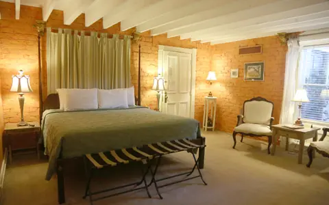 Foley House Inn