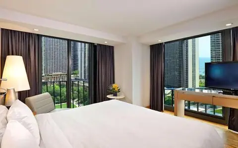Radisson Blu Aqua Hotel, Chicago