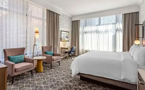 Hotel Blake