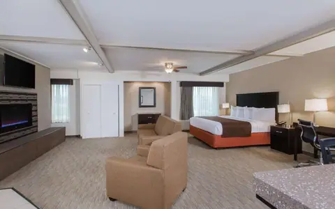 AmericInn by Wyndham Janesville