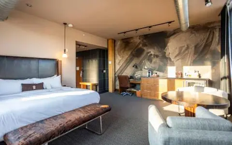The Iron Horse Hotel