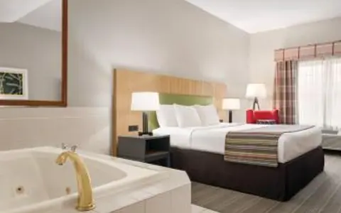 Country Inn & Suites by Radisson, Elgin, IL