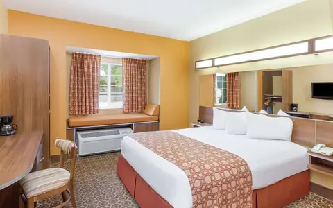 Microtel Inn & Suites by Wyndham South Bend/At Notre Dame