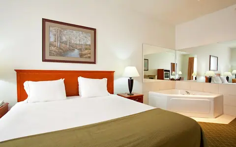 Staybridge Suites Rockford, an IHG hotel
