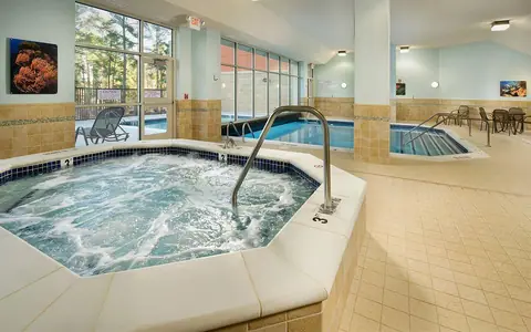 Drury Plaza Hotel Mt. Vernon