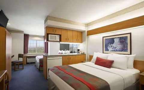 Ramada By Wyndham Bloomington I-55 And I-74 Il