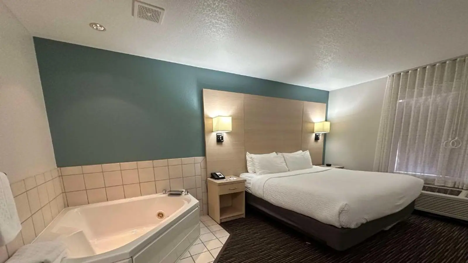 Hotels in Watertown, Wisconsin
