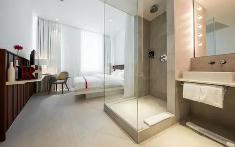 Hotel Ruby Marie