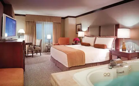 DoubleTree by Hilton Davenport