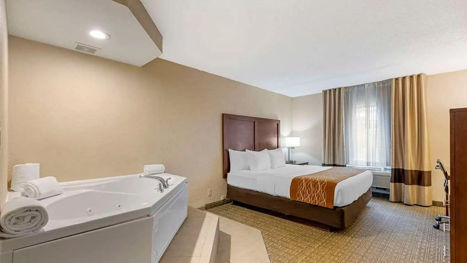 Hotels in O'Fallon, Illinois