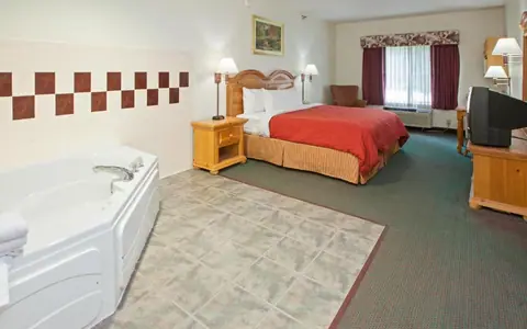 Country Inn & Suites by Radisson, Indianapolis Airport South, IN