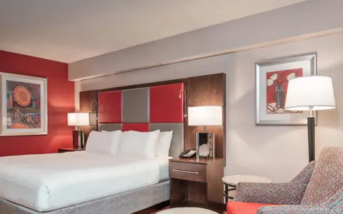 Crowne Plaza Indianapolis-Dwtn-Union Stn, an IHG hotel