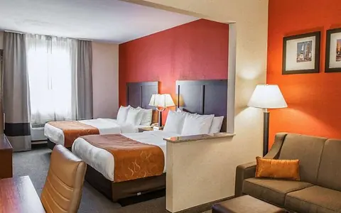 Quality Suites Ne Indianapolis Fishers