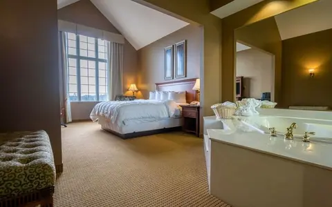 Wildwood Inn