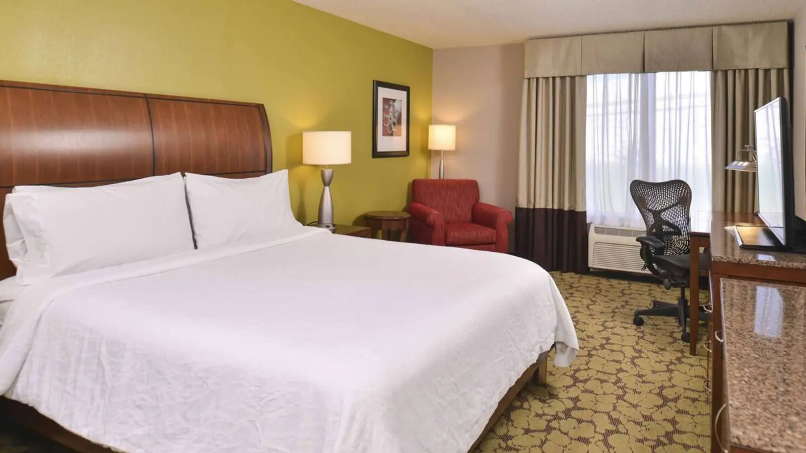 Hotels in Carmel, Indiana