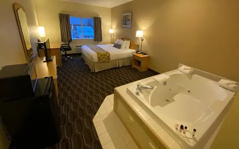 Wyndham Noblesville