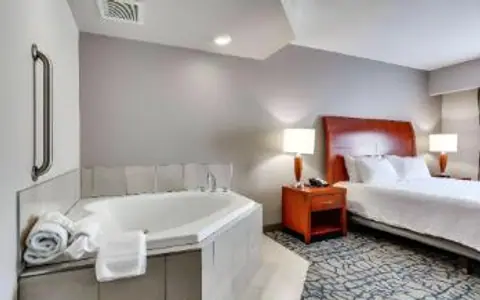 Hilton Garden Inn Louisville Northeast