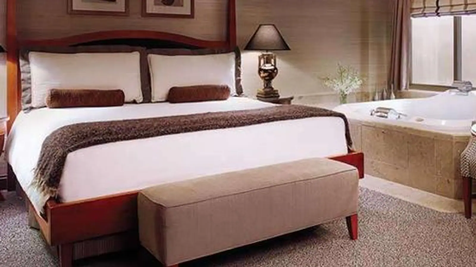 Hotels in Council Bluffs, Iowa