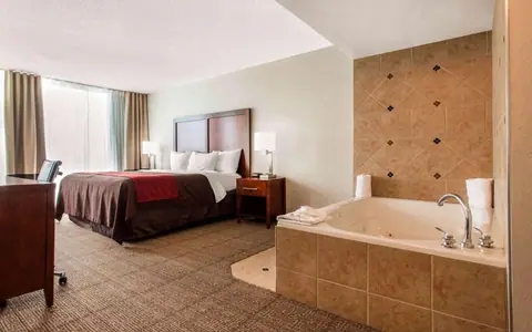 Magnolia Hotel Omaha