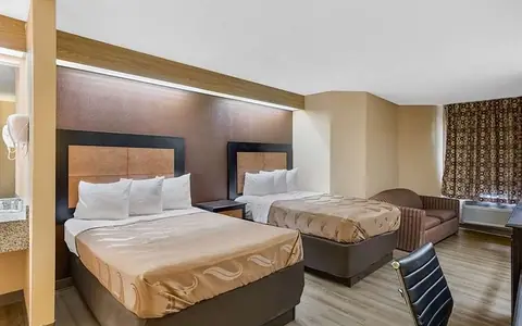 Quality Inn Lees Summit - Kansas City