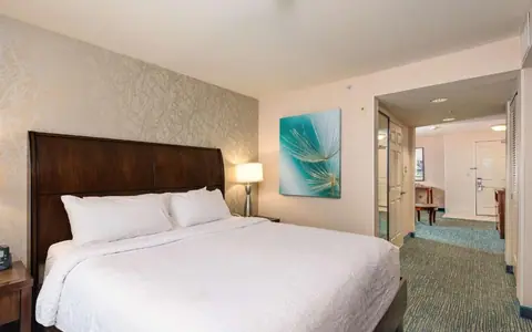 Hilton Garden Inn Overland Park