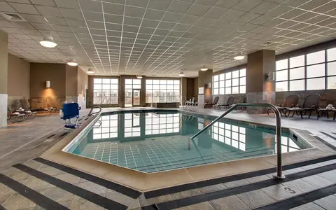 Drury Plaza Hotel Broadview Wichita