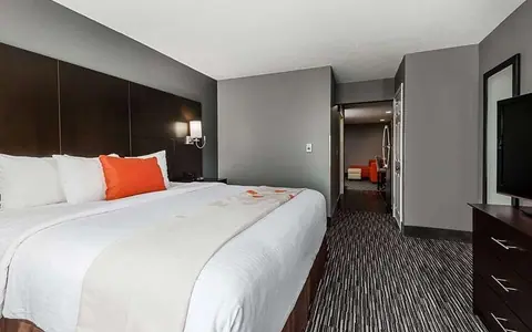Hawthorn Suites by Wyndham Columbus West