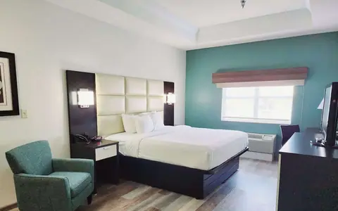 Best Western Plus JFK Inn & Suites