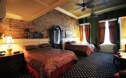 Olivier House Hotel