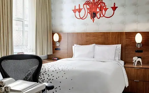 Renaissance New Orleans Pere Marquette French Quarter Area Hotel