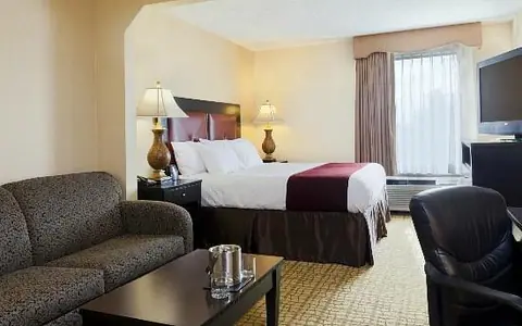 DoubleTree Club by Hilton Springdale